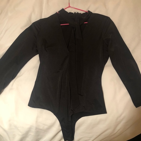 Black body suit 💕 - Picture 5 of 5